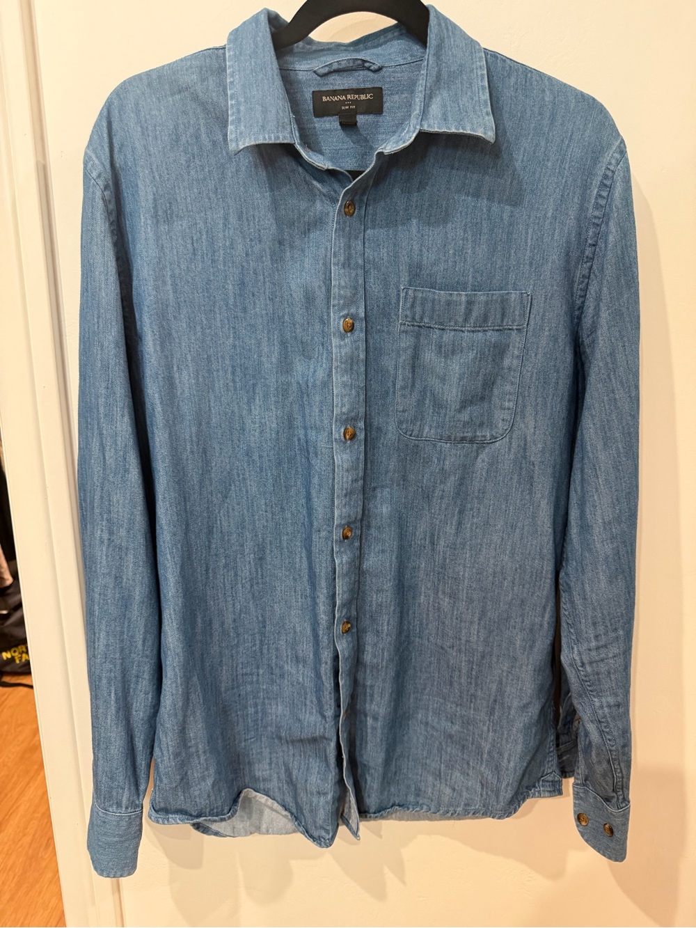 Banana Republic Slim Fit Chambray Shirt Blue Medium
